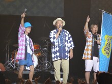 MONGOL800による前説の様子。 （写真提供：HIGH WAVE）