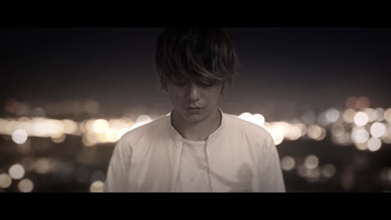 「One O'clock」スペシャルムービーのワンシーン。