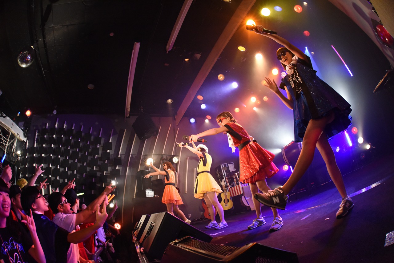 「はっちゃけ祭り～まだまだ夏は終わらない!!～」の様子。