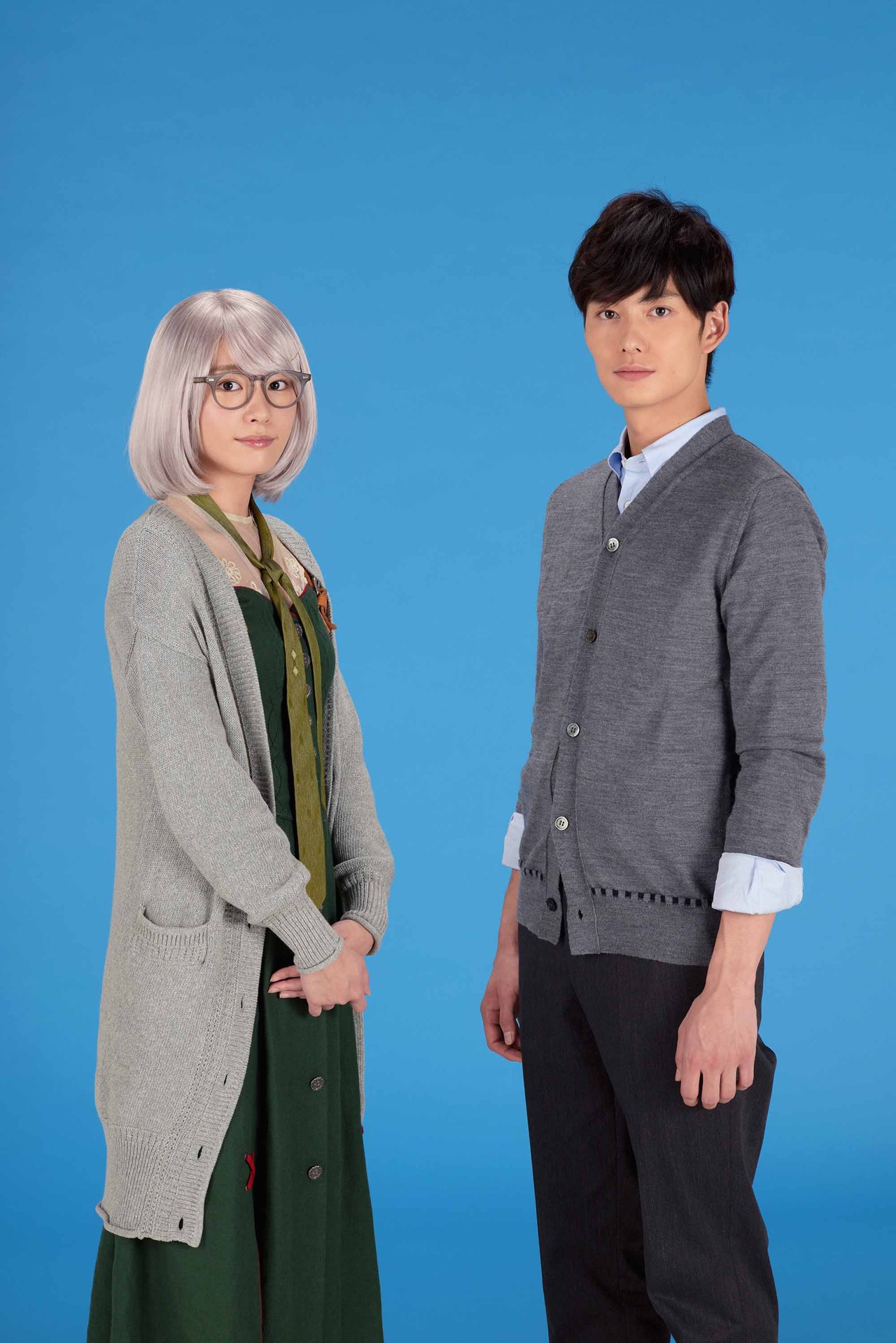 「掟上今日子の備忘録」に出演中の新垣結衣（掟上今日子役）、岡田将生（隠館厄介役）
