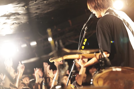 セプテンバーミー「9月の私 vol.3 ～ワンマンライブ～」のライブの様子。（撮影：ハヤシサトル）