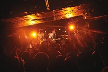 セプテンバーミー「9月の私 vol.3 ～ワンマンライブ～」のライブの様子。（撮影：ハヤシサトル）