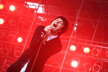 熱湯CM「フラカン12.19日本武道館」の様子。（撮影：渡邉一生）