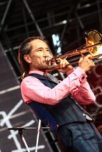 東京スカパラダイスオーケストラのライブの様子。（撮影：渡邉一生）