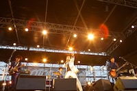 SCOOBIE DOのライブの様子。（撮影：渡邉一生）