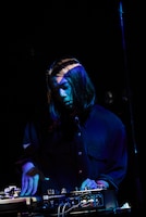 KCEE（DJ）（撮影：SHUN KOMIYAMA）