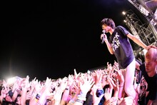 キュウソネコカミのライブの様子。（Photo by Viola Kam [V'z Twinkle Photography]）