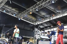 Polarisのライブの様子。（撮影：渡邉一生）