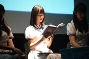 生田絵梨花が朗読を披露する様子。（Photo by Peach）