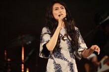 柴咲コウ「Ko Shibasaki Live Tour 2015『こううたう』」初日公演の様子。（撮影：アミタマリ）