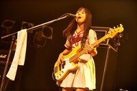 しのぶ（B）（提供：ポニーキャニオン）