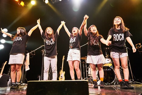 「がんばれ!Victory LIVE 四回の表『晩夏の首位攻防戦!代打の神様見参!?』」の様子。(提供:ポニーキャニオン)