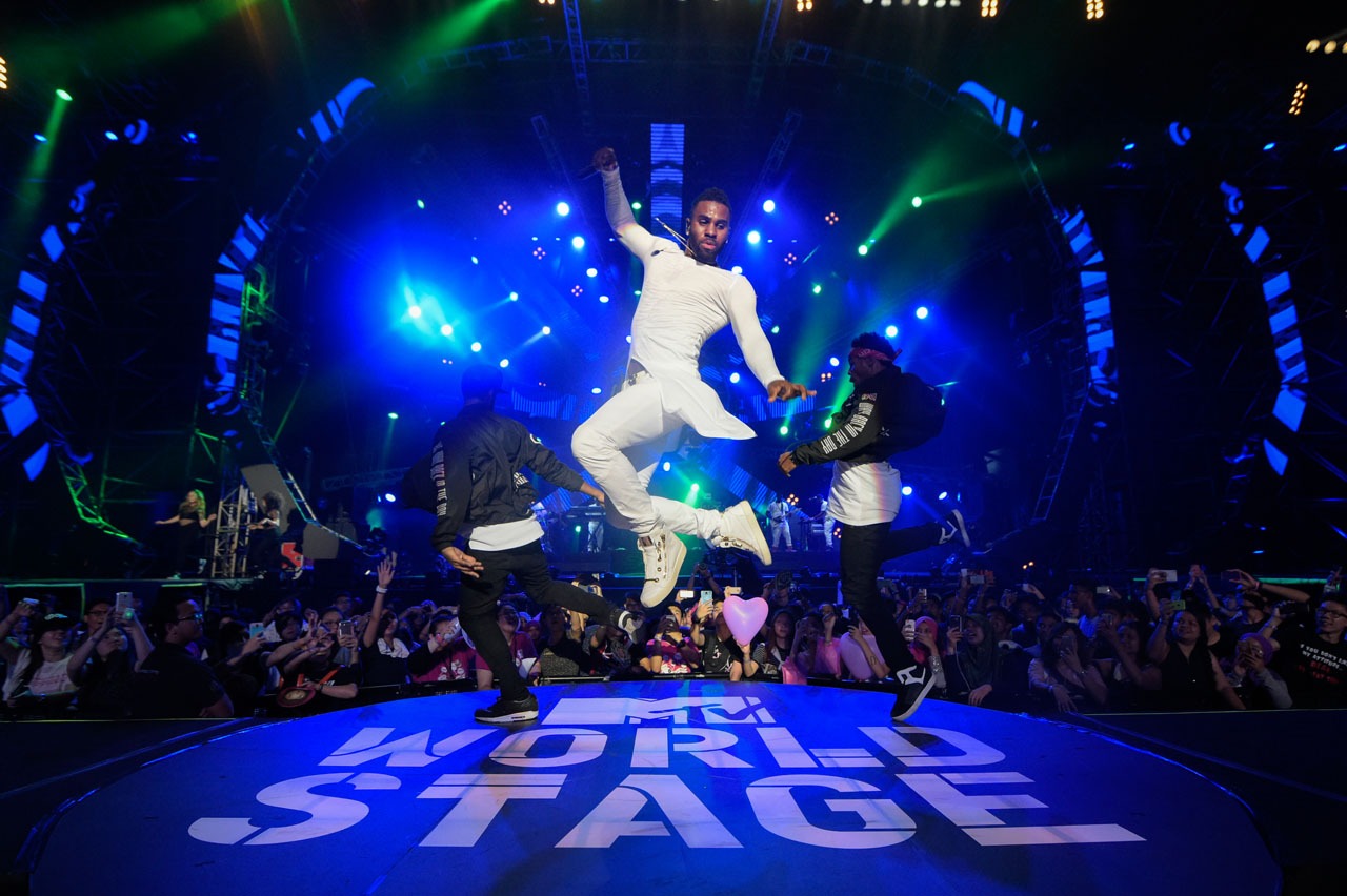 ジェイソン・デルーロ（Photo by MTV Asia & Kristian Dowling）