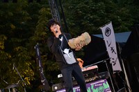 旗本ひろし（秦基博）（撮影：田中聖太郎）