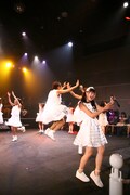 LinQ「360°LIVE」福岡・天神ベストホール公演の様子。（写真提供：ジョブ・ネット）