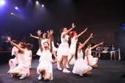 LinQ「360°LIVE」福岡・天神ベストホール公演の様子。（写真提供：ジョブ・ネット）