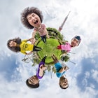 フリサト、Que店長・二位氏プロデュースの新作「ハグミーハグミーハグミー」