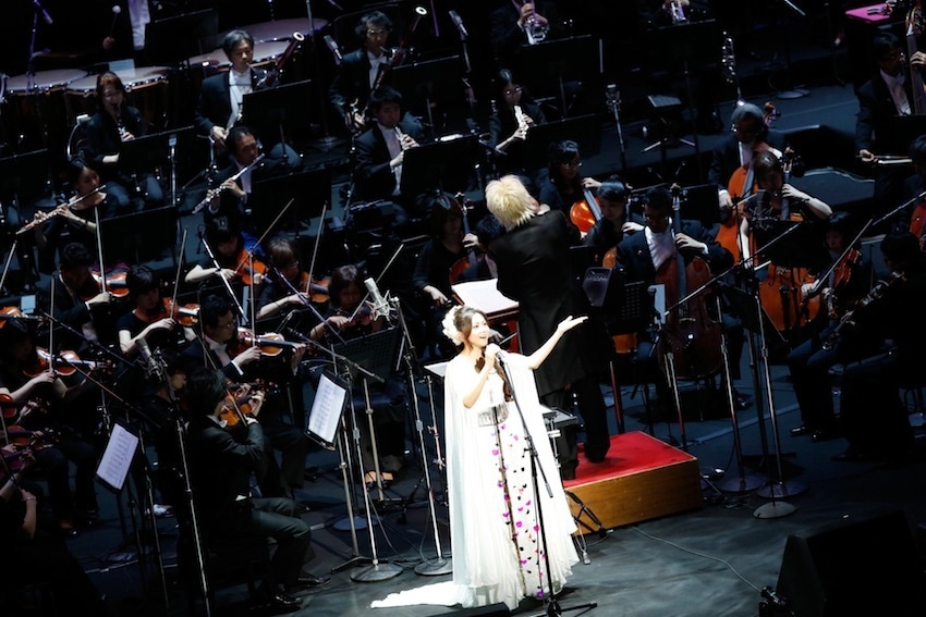 「Mai Kuraki Symphonic Live -Opus 3-」の様子。 （写真提供：ビーイング）