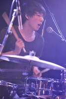 高岩栄紀（Dr /  polly）（撮影：オチアイユカ）