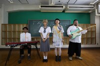 夕食ホット「1903」ミュージックビデオ撮影の様子。