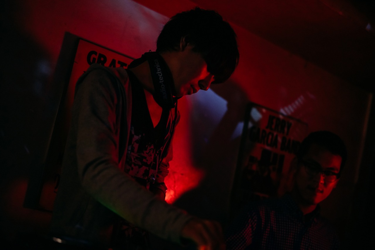 9月4日に開催された「Unknown Tokyo」に出演した神啓文（FREE THROW）。（撮影：西槇太一）