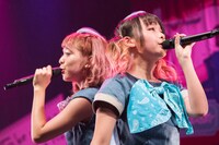 左から玉井杏奈、増井みお。