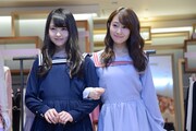 左から伊藤万理華、桜井玲香。
