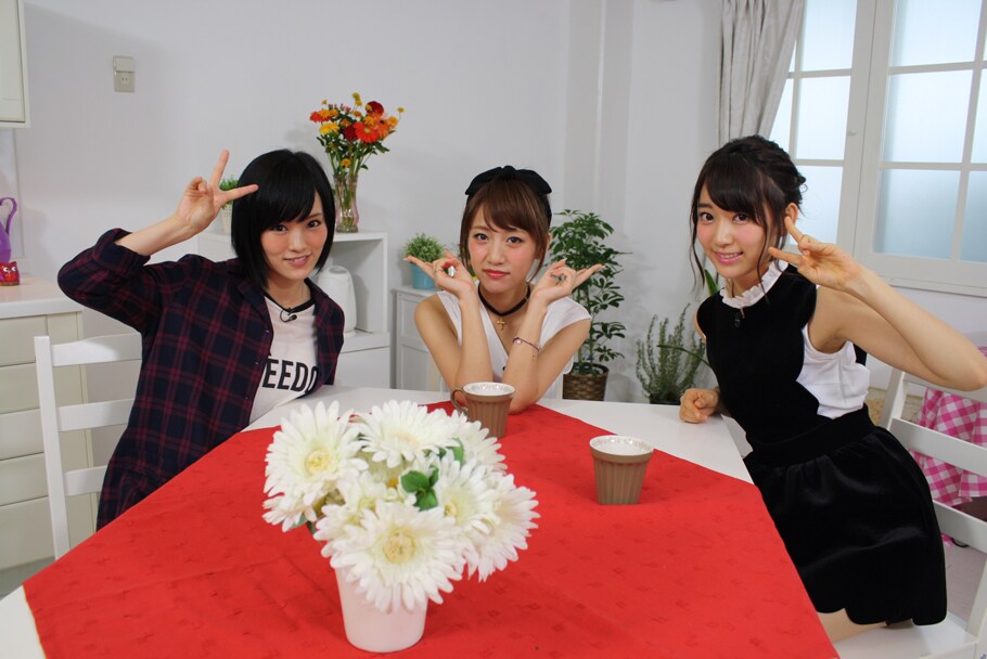 たかみな、さや姉、さくらが料理しながらグループの未来語る