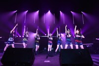 「愛乙女★DOLL 6thワンマンライブin渋谷公会堂～君と見る七色の流れ星☆願いを込めて歌う歌！聴かなきゃ“こうかい”しちゃうぞ！」の様子。