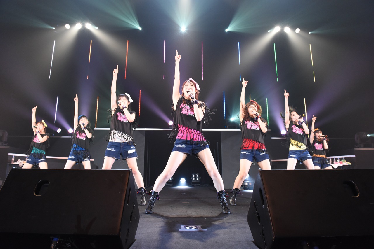 「愛乙女★DOLL 6thワンマンライブin渋谷公会堂～君と見る七色の流れ星☆願いを込めて歌う歌！聴かなきゃ“こうかい”しちゃうぞ！」の様子。