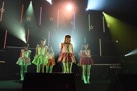 「愛乙女★DOLL 6thワンマンライブin渋谷公会堂～君と見る七色の流れ星☆願いを込めて歌う歌！聴かなきゃ“こうかい”しちゃうぞ！」の様子。