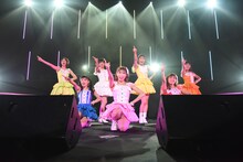 「愛乙女★DOLL 6thワンマンライブin渋谷公会堂～君と見る七色の流れ星☆願いを込めて歌う歌！聴かなきゃ“こうかい”しちゃうぞ！」の様子。