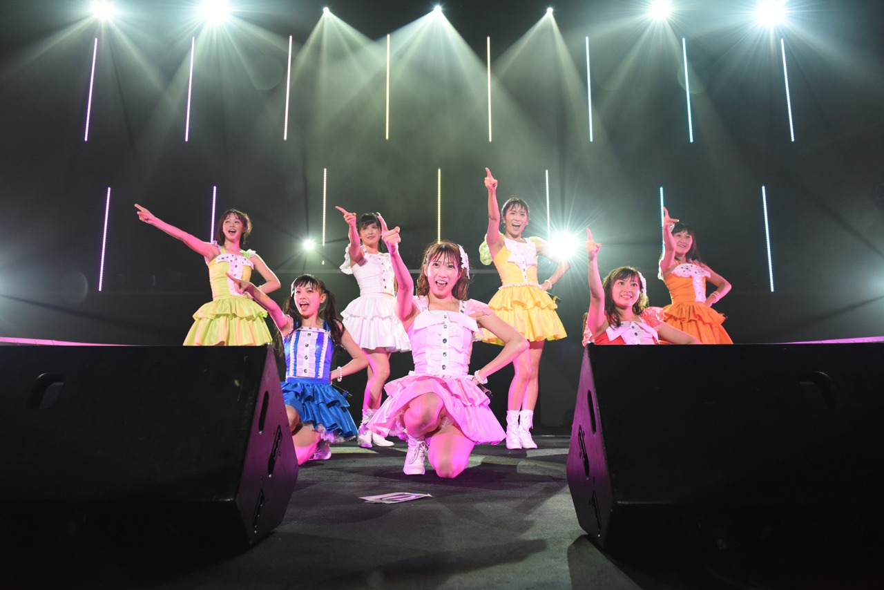 「愛乙女★DOLL 6thワンマンライブin渋谷公会堂～君と見る七色の流れ星☆願いを込めて歌う歌！聴かなきゃ“こうかい”しちゃうぞ！」の様子。