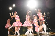 綱引き勝負直前のPASSPO☆。