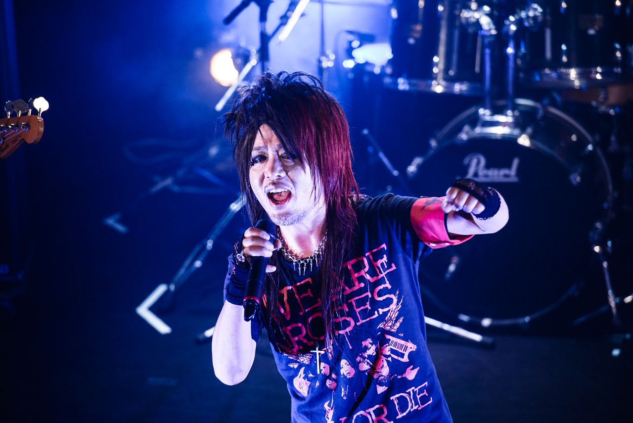 Dar'k～ness（Vo）（Photo by Yasuhiro Ohara）