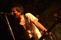 Keisaku "Sit" Matsu-ura（Vo, B / COUNTRY YARD）（撮影：半田安政[showcase]）