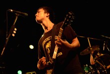 松崎兵太（G, Cho / SHANK）（撮影：半田安政[showcase]）