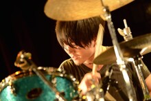 池本雄季（Dr, Cho / SHANK）（撮影：半田安政[showcase]）