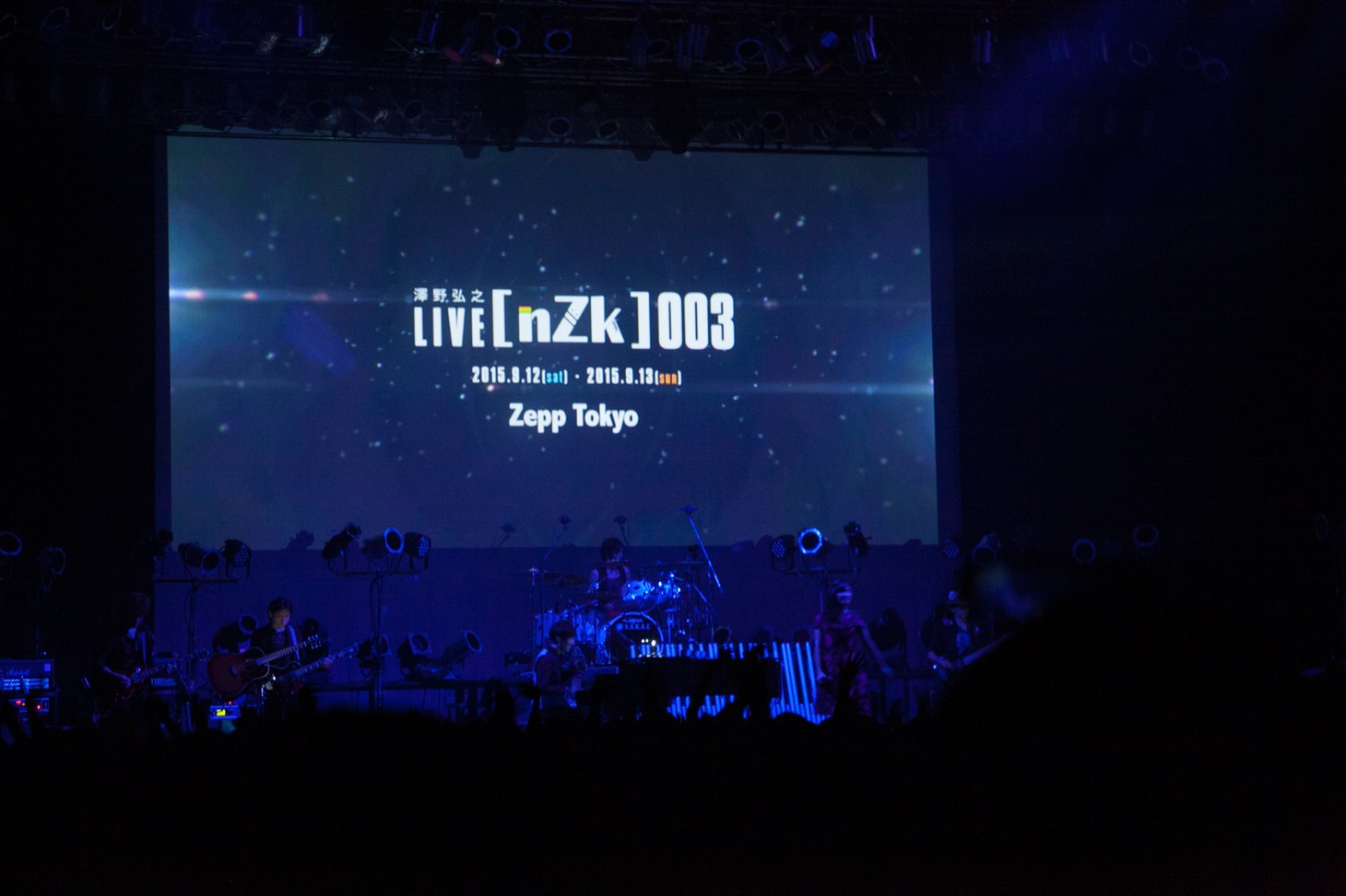 「澤野弘之 LIVE 2015 [nZk]003」開演時の様子。（写真提供：SME Records）