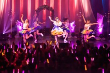 「大橋彩香 バースデーイベント ～はっしーバースデー2015～」の様子。（写真提供：ランティス）