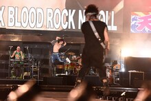 VAMPS（撮影：釘野孝宏）