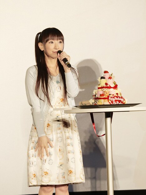 本日9月20日に“17歳”の誕生日を迎えた堀江由衣。（写真提供：EVIL LINE RECORDS）