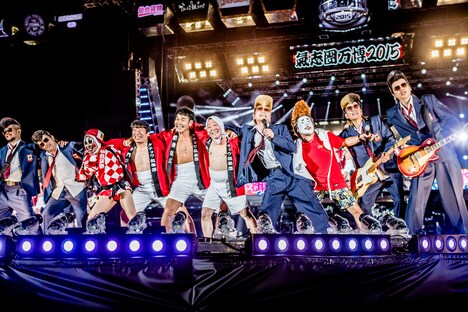 氣志團（撮影：青木カズロー）