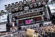 LiSA（撮影：青木カズロー）