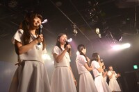 アイドルネッサンス「アキバで想い出トラベルネッサンスvol.6 橋本佳奈卒業公演」の様子。