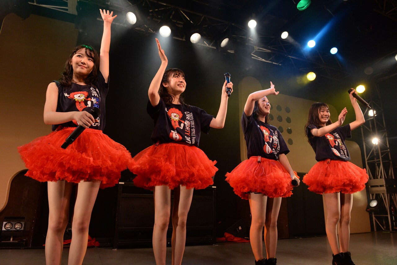東京女子流「TOKYO GIRLS' STYLE presents LIVE PARTY 2015」の様子。