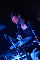 フジイダイシ（Dr）（Photo by AZUSA TAKADA）