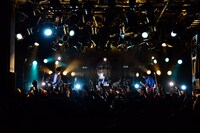 ドラマチックアラスカ（撮影：橋本塁）