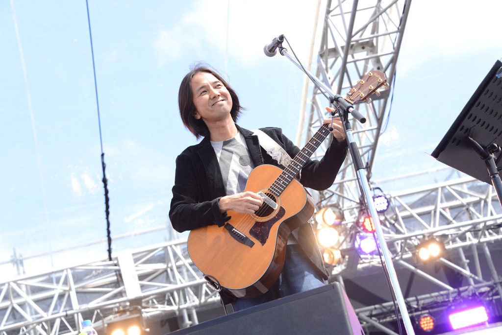 高野寛（撮影：久保憲司）