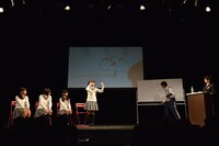 「言葉の授業」2時限目の様子。